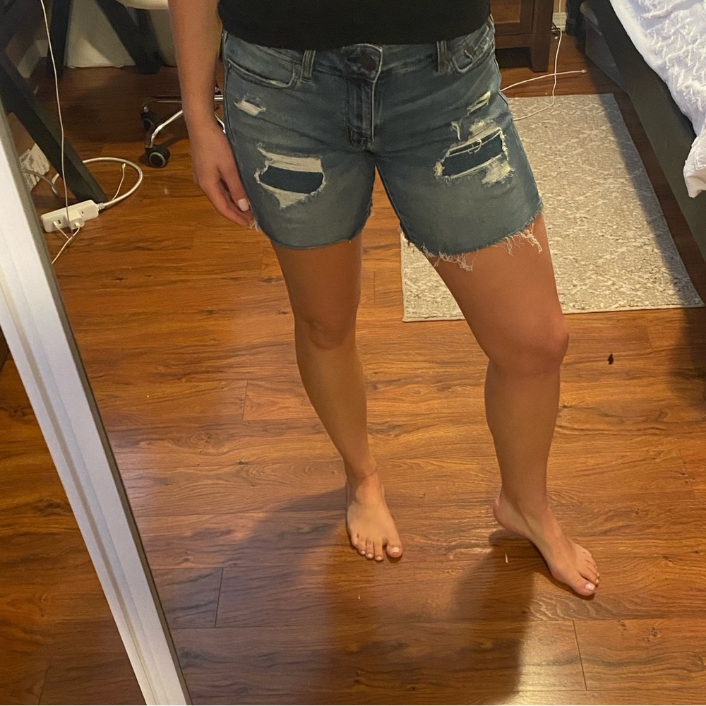 Size 4 American eagle jean shorts